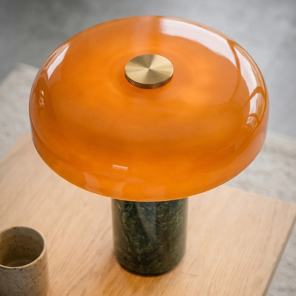 Lámpara de mesa LED en mármol Nova