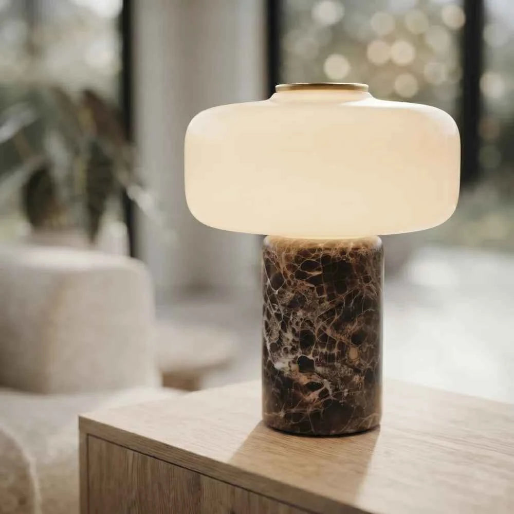 Lámpara de mesa LED Petra de mármol