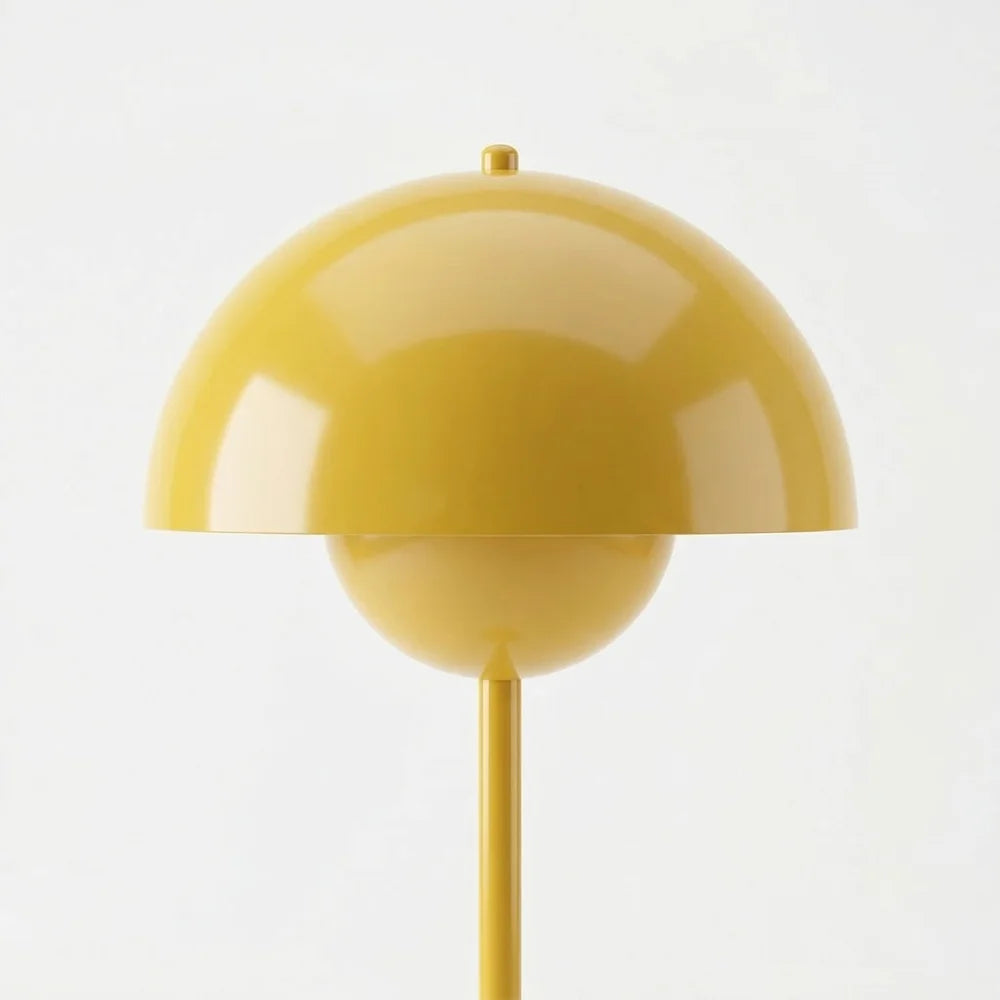 lámpara / lámpara cálida / lámpara luz fría / lámpara luz cálida / lámpara moderna / lámpara inteligente / lámpara metálica / lámpara de vidrio / lámpara cálida de calidad / lámpara resistente /lámpara con luz baja / lámpara con luz alta / lámpara luz tenue / lámpara luz amarilla / lámpara luz blanca / lámpara de living / lámpara de comedor / lámpara de pie / lámpara alta / lámpara de mesa / lámpara para rack / lámpara de hongo / lámpara naranja / lámpara minimalista / lámpara para escritorio / lámpara para